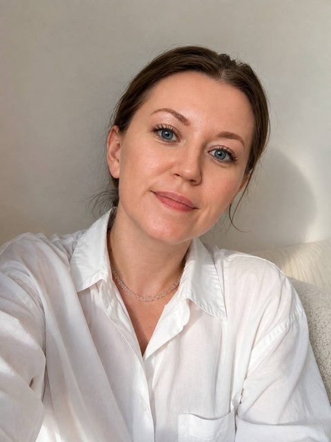 Анна Сиван